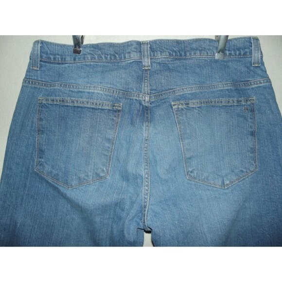 True Craft Jeans Mens 36 x 32 Relaxed Straight Leg Stretch Blue Medium Wash - Picture 6 of 7